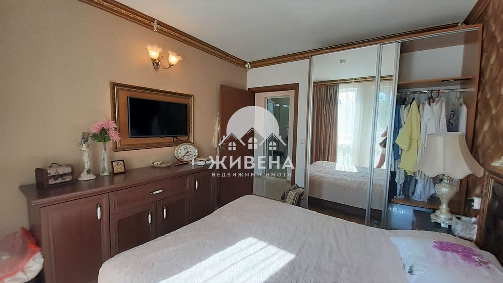 Тристаен апартамент за продажба в к.к.Слънчев бряг