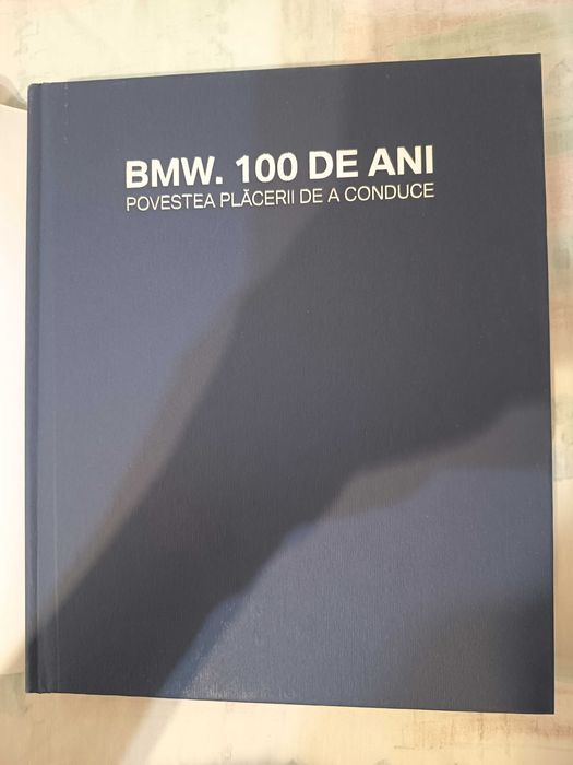 Carte de colecție BMW cu autograf
