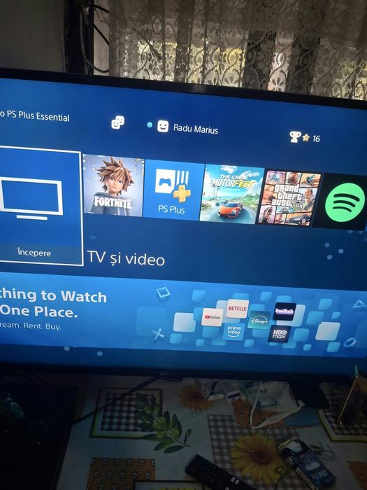 Cand ps4 slim 500 gb plus volan cu pedale 1100 lei