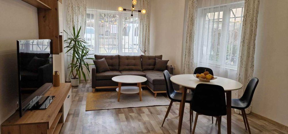 Дава се под наем Двустаен апартамент в Бургас, Възраждане - 56 кв.м за 525 € - Снимка #5