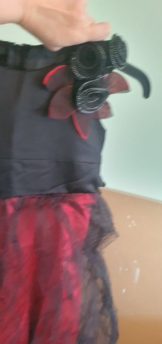 Нарядные платья на 8-10 лет