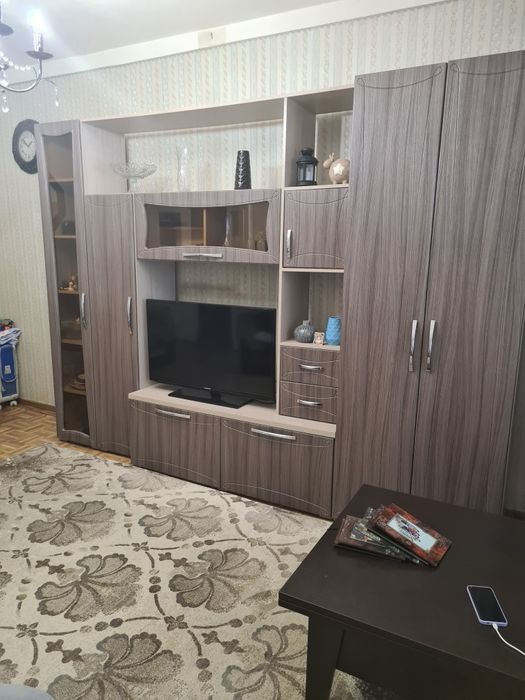 Стенка в зал или гостинную