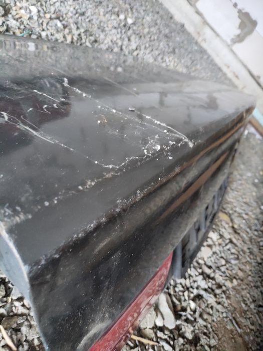 Продам крышку багажника БМВ е34