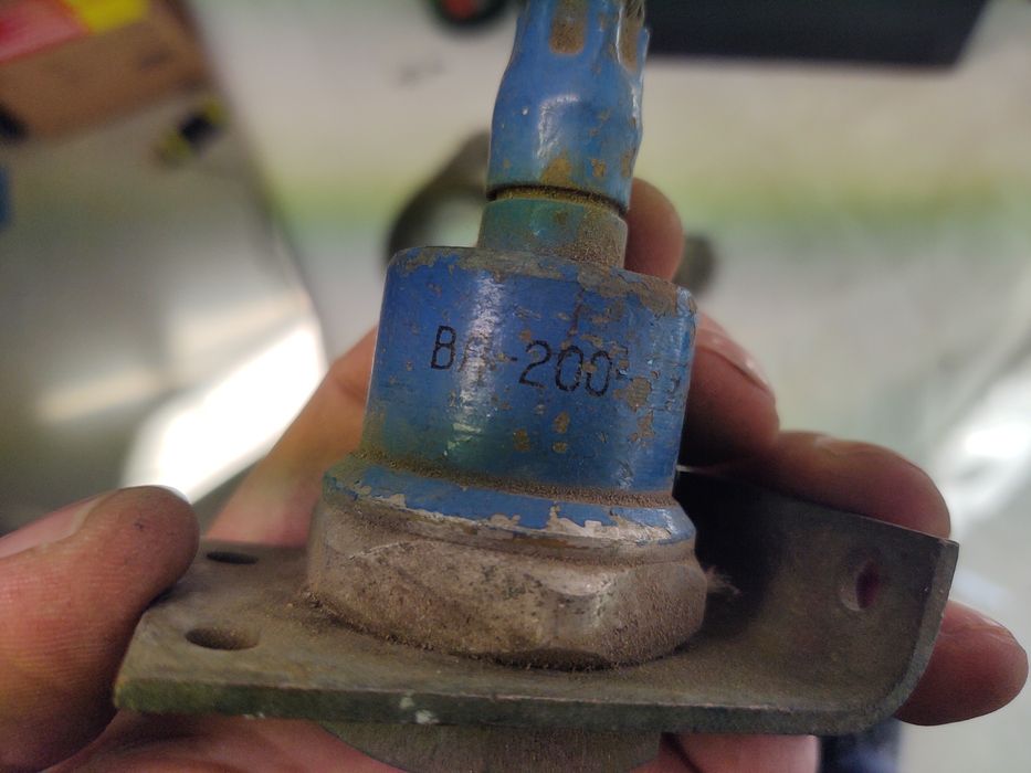 4 броя Диод ВЛ-200А руски 200 ампера гр. София Красна поляна 1 • OLX.bg