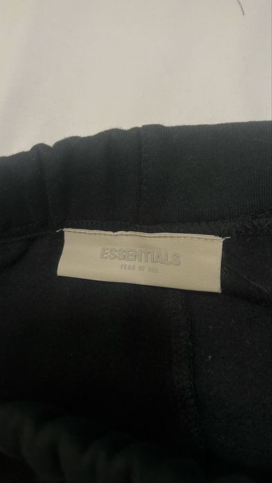 Essentials долница