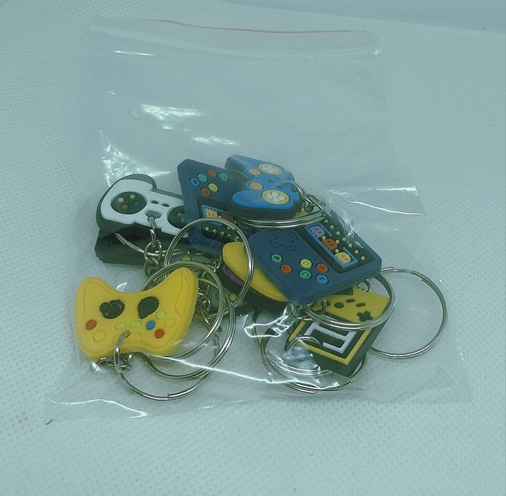 Набор 10 брелков.