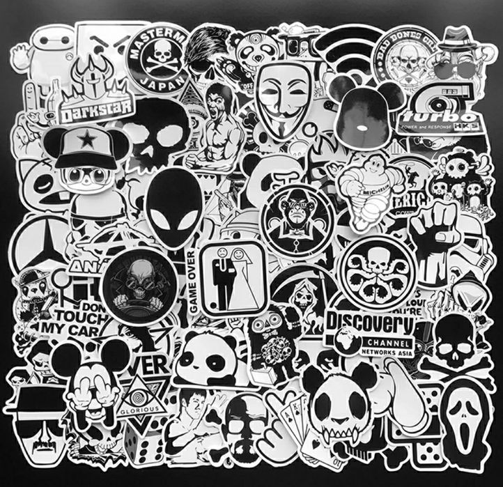 Наклейки горы черно белые