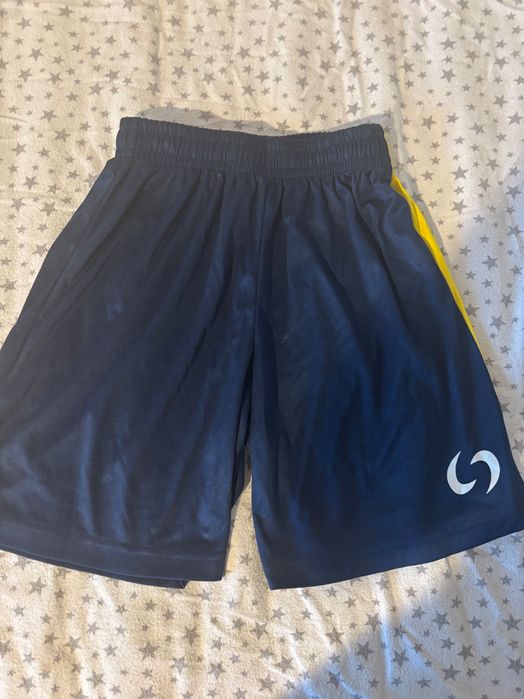 Различни видове къси панталонки