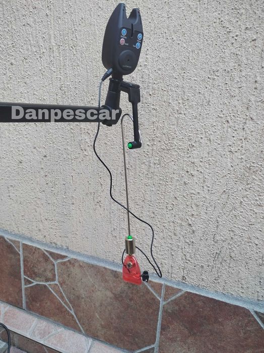 Rod pod FL168 Duo Pod full echipat cu 3 avertizori TLI01 si 3 swingere
