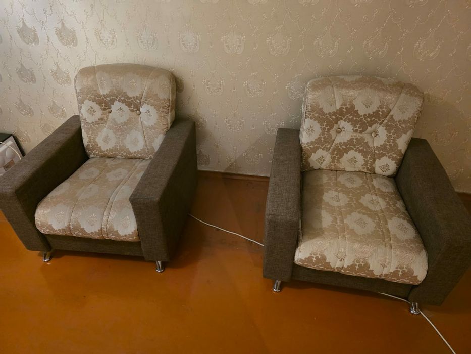 Диван и 2 кресла