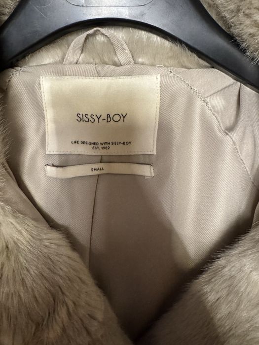 Зимно пухено палто