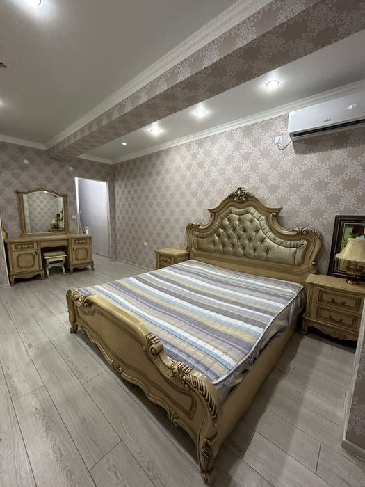 Спальный гарнитур хорошего качества