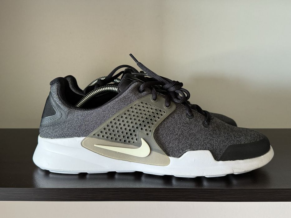 Nike Arrowz 43номер 27.5см Стелка Нови без Кутия