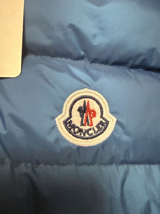 Moncler мъжки елек ! Намаление!