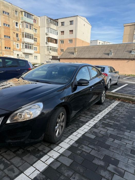 VOLVO S60 0 — imagine 2