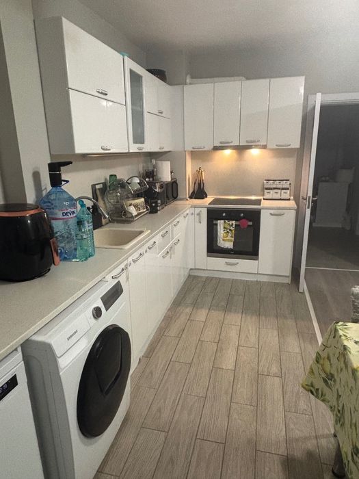 Продава се Тристаен апартамент в Асеновград - 83 кв.м за 707 €/кв.м - Снимка #2