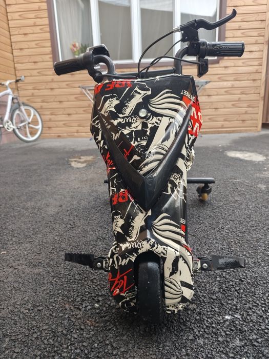 Дрифт кар с амортизатором