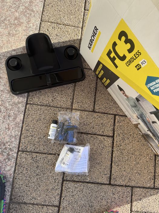 Aparat pentru spalat podele Karcher