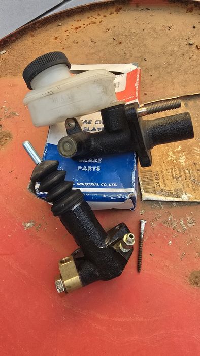 Запчасти на мицуюиси галант