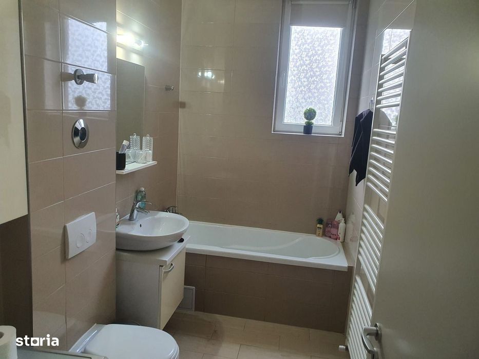 Apartament o cameră cu bucătărie separată - Doamna Stanca