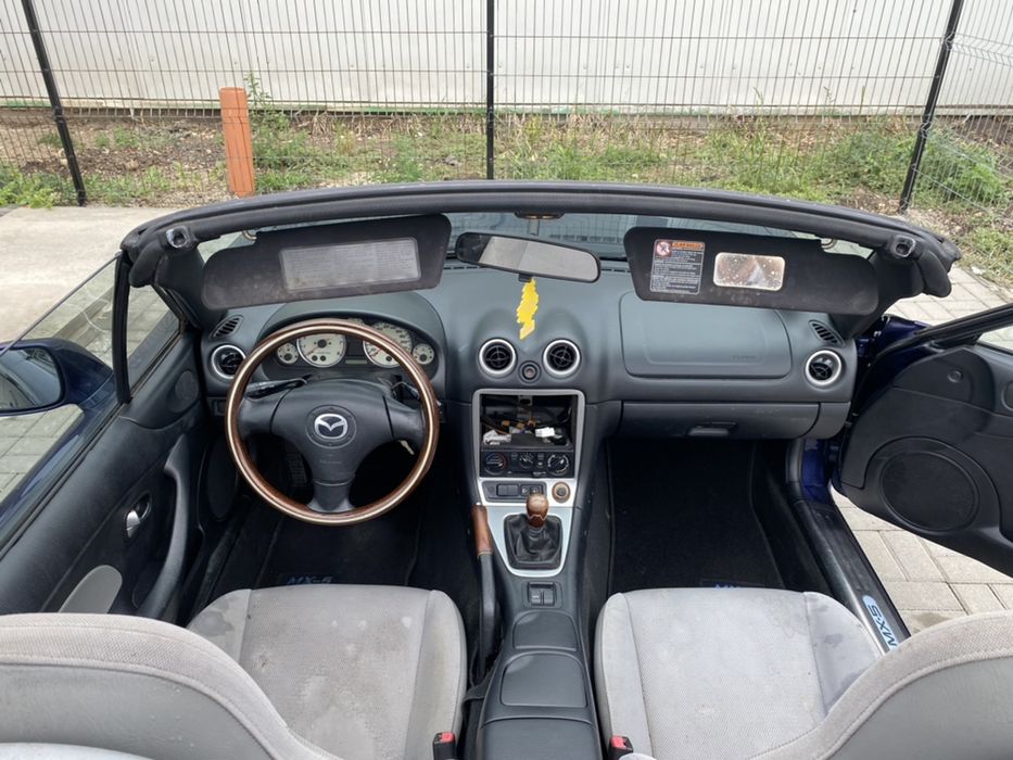 Dezmembrez/Piese mazda mx5 na nb nc