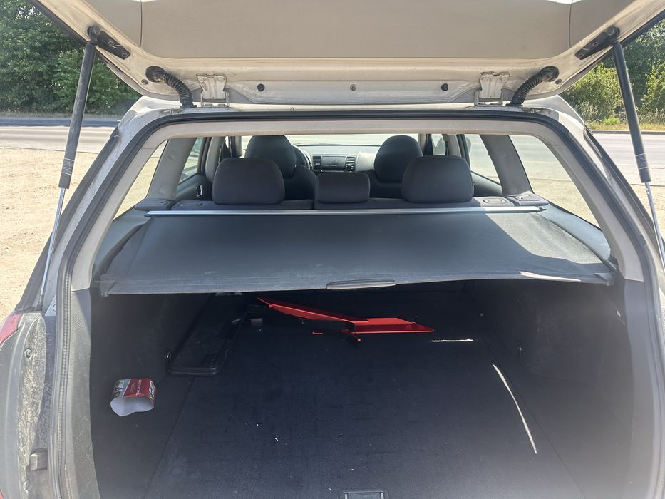 Щора за багажник за Субару Лугаси/Аутбег