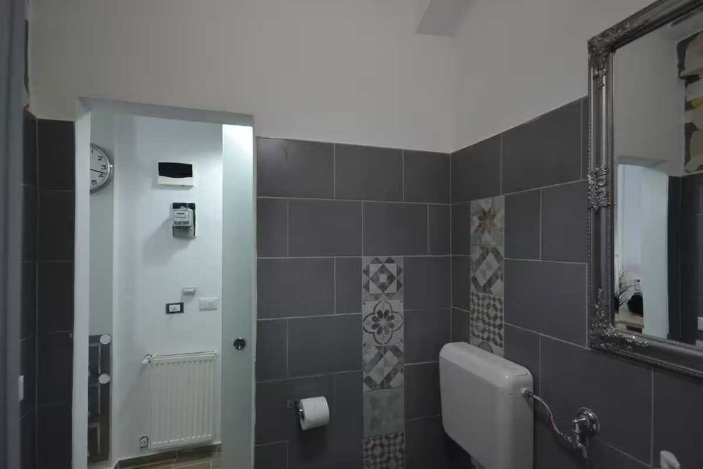 Zona Universitate, inchiriez garsoniera strada Ion brezoianu