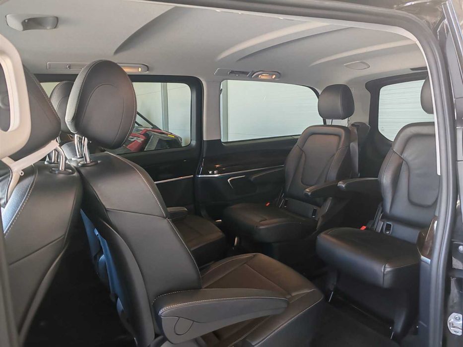 Пътнически бус под наем Mercedes V Class. Наем на 6+1 ван. Трансфери