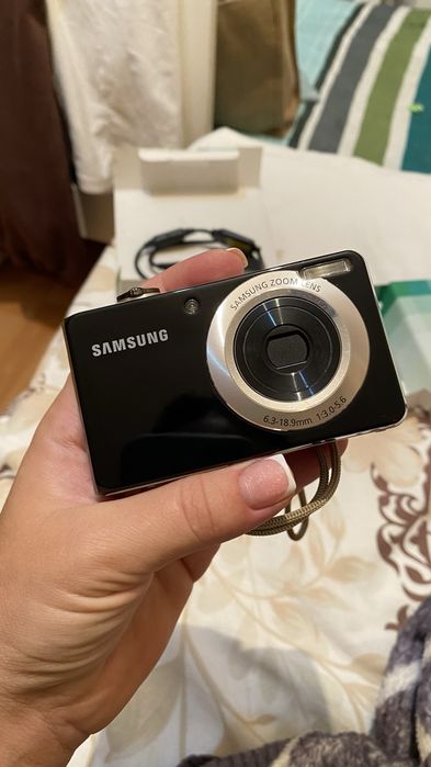 Фотоаппарат Samsung PL 100 ZBP