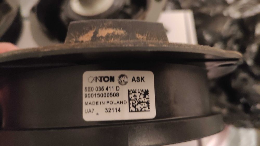 Тонколони CANTON