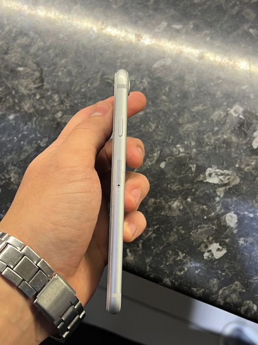 Айфон 7,без гарантий