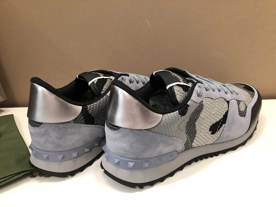 Valentino Garavani sneakers 43, originali, full box, retail 580 euro