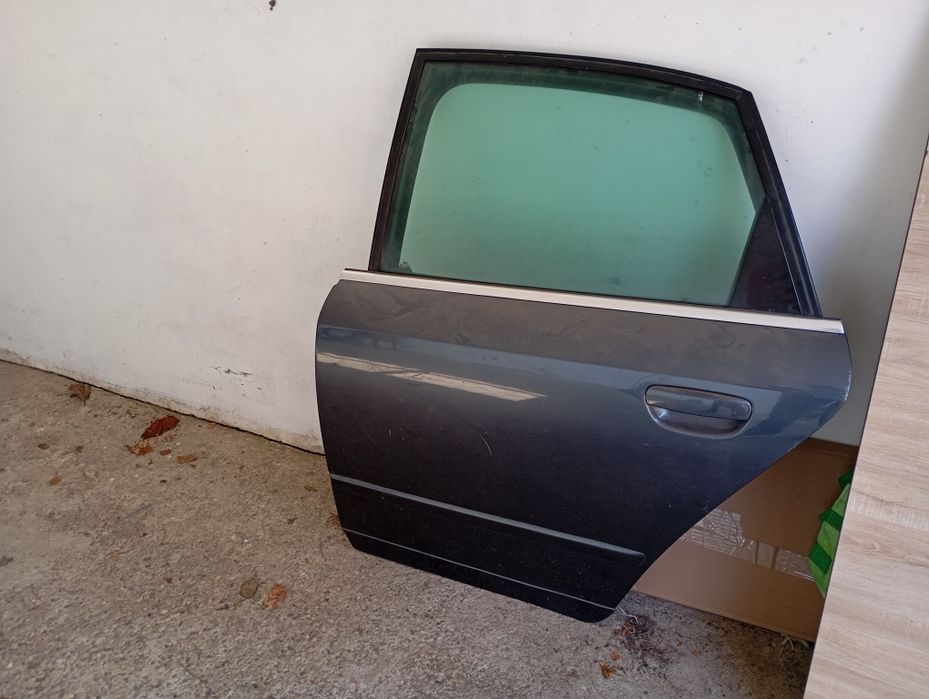 Ușă stânga spate complet echipată A4 B6 Berlina Gri șobolan