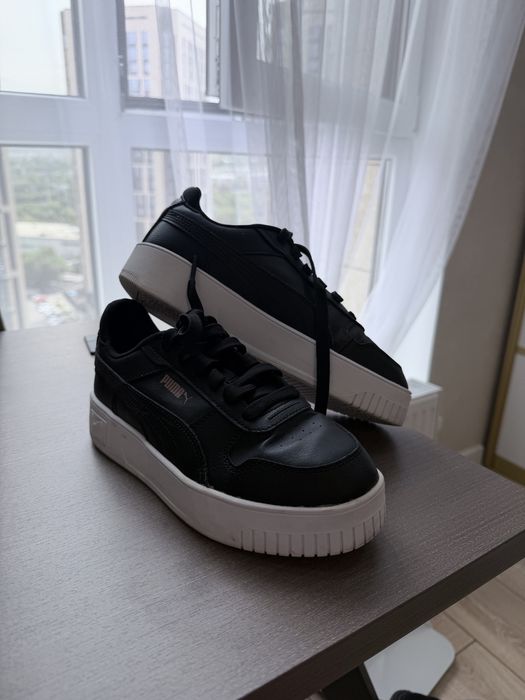 Женские кросовки PUMA (37.5 размер)