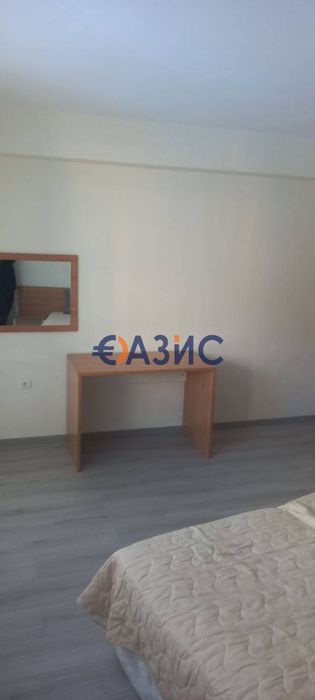 Продава се Двустаен апартамент в к.к. Слънчев бряг - 67 кв.м за 984 €/кв.м - Снимка #1