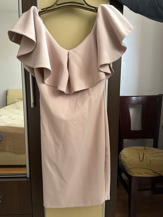 Дамска рокля.