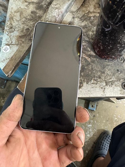 Продам самсунг s 21 память 256