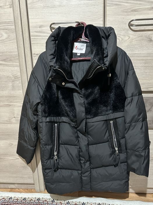 Продам куртку зима