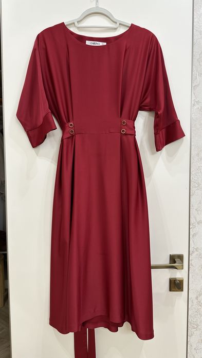 Продам платья в хорошем состояние