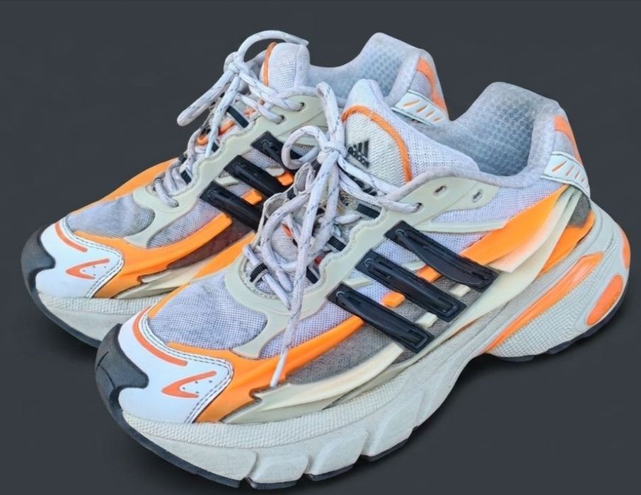 Кроссовки Pharrell Williams x adidas Adistar Jellyfish