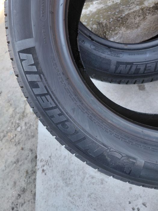 Vând cauciucuri Michelin
