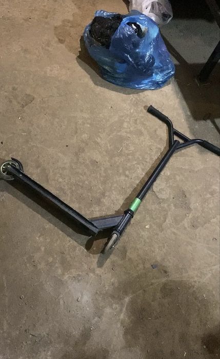 Продам самокат новый