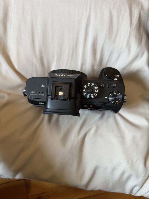 Sony a7R II (42.4 MP)