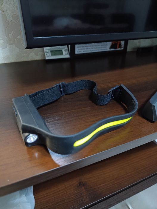 Продается Фонарик новый