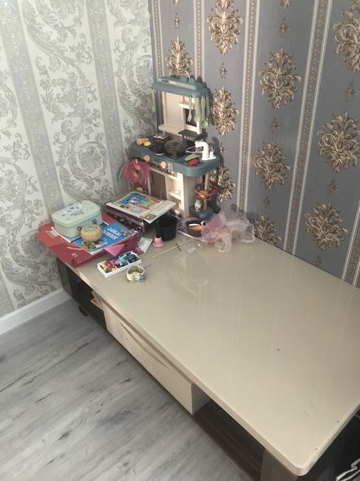 Мебель для офиса, дома