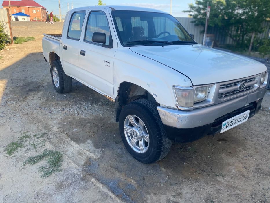 Toyota Hilux Pick UP