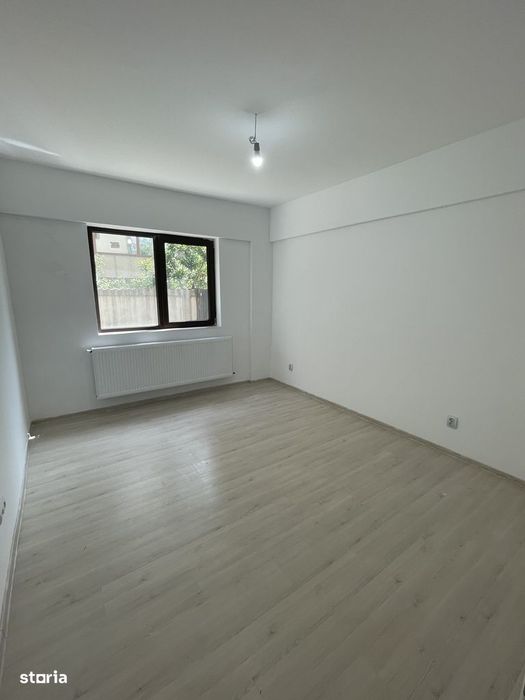 Apartament 2 camere decomandat, 52mp, curte proprie cadastrată — fotografia 3