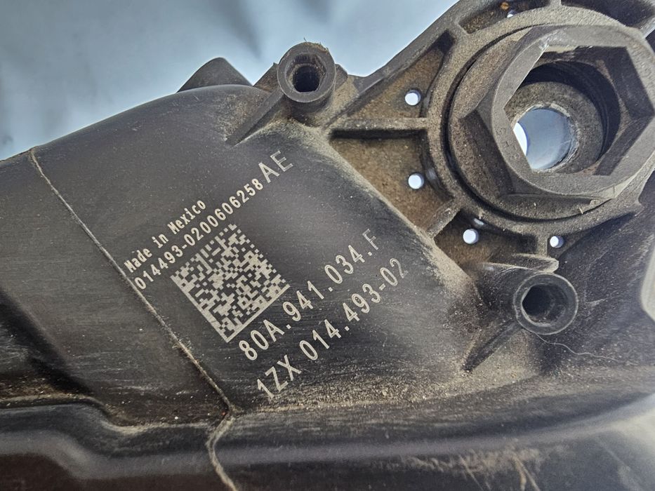 Far dreapta led Audi Q5 FY Facelift cod 80A941034F avariat