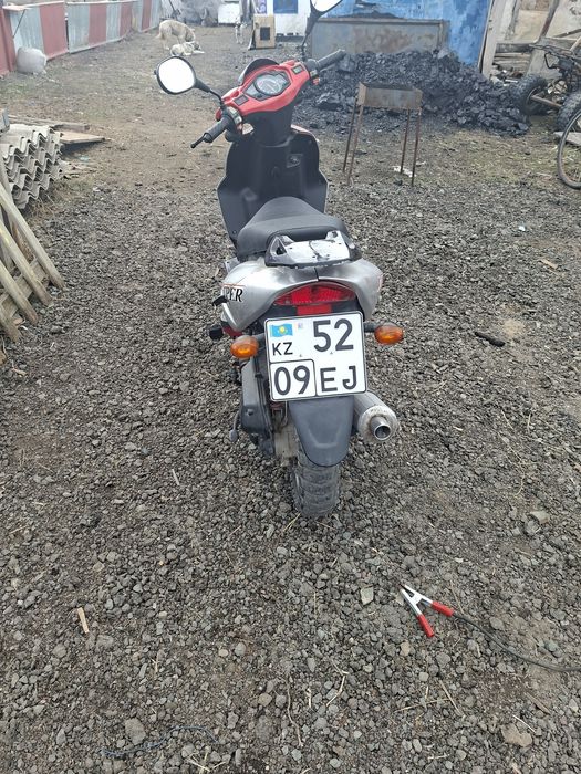 Продаю скутер 80 куб