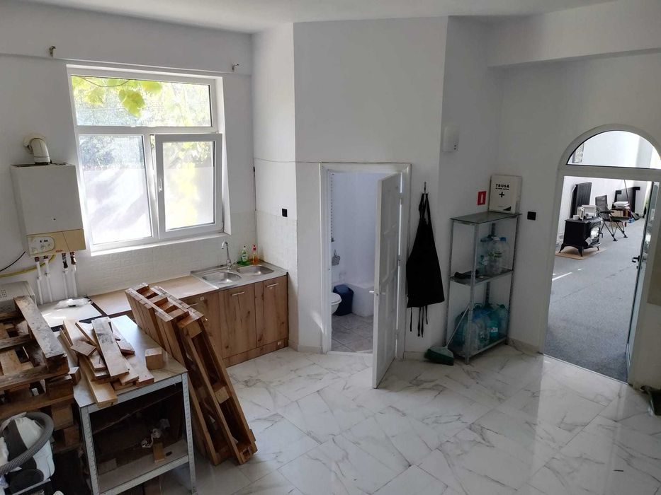 Inchiriere spatiu comercial -90mp, la DN28, zona Rond Moldova Mall